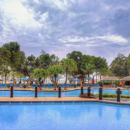 Swiss-Garden Beach Resort, Kuantan Extérieur photo